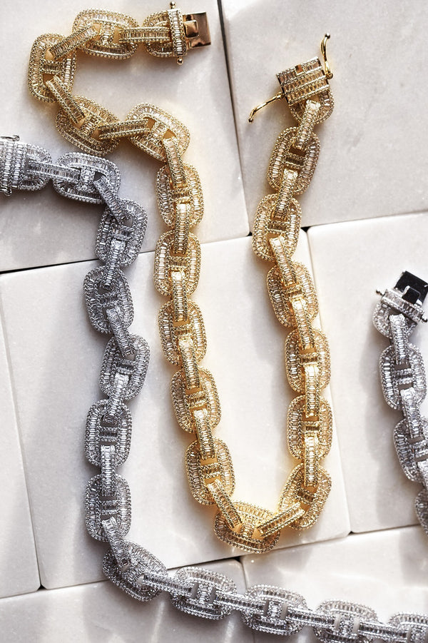 ICY GOLD G-LINK CHAIN NECKLACE